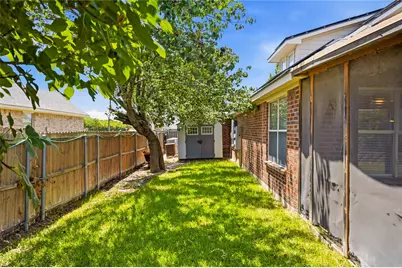 1612 Lakeside Drive, Glenn Heights, TX 75154 - Photo 32