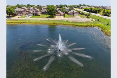1612 Lakeside Drive, Glenn Heights, TX 75154 - Photo 2