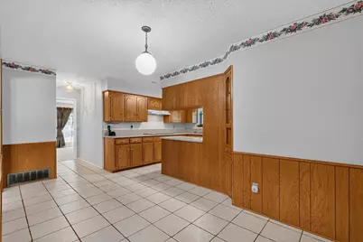 1611 Phyllis Court, Irving, TX 75060 - Photo 14