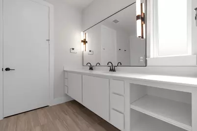 1028 Bastion Court, Dallas, TX 75212 - Photo 6