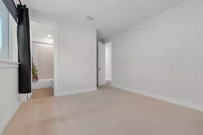 1028 Bastion Court, Dallas, TX 75212 - Photo 10