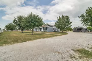 6036 Quail Ct, Terrell, TX 75160 - Photo 2
