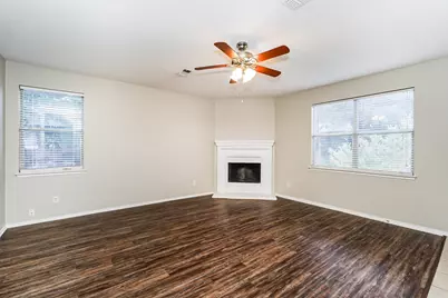 962 Heather Street, Burleson, TX 76028 - Photo 2