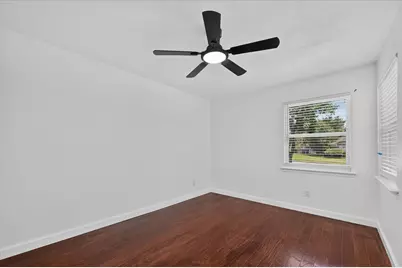 2861 Mark Twain Drive, Farmers Branch, TX 75234 - Photo 4