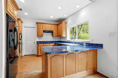 950 E Oak Shores Drive, Cross Roads, TX 76227 - Photo 10