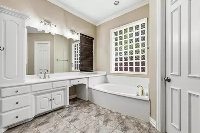 728 Castle Creek Drive, Coppell, TX 75019 - Photo 20