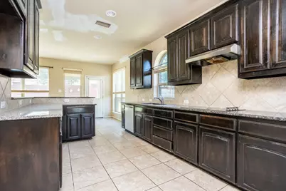 1213 Goffin Drive, DeSoto, TX 75115 - Photo 8