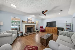 1223 Heather St, Grapevine, TX 76051 - Photo 14