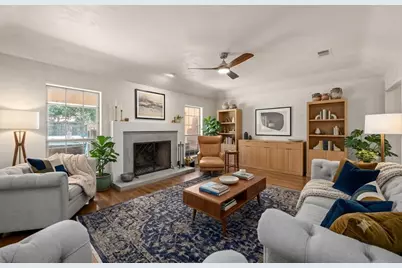 1223 Heather Street, Grapevine, TX 76051 - Photo 2