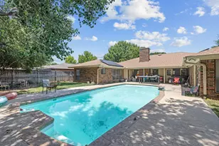 1223 Heather St, Grapevine, TX 76051 - Photo 8