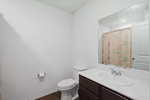 11328 Headwater Ct, Providence Village, TX 76227 - Photo 10