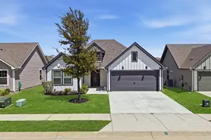 11328 Headwater Ct, Providence Village, TX 76227 - Photo 1