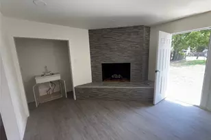 7629 Military Pkwy, Dallas, TX 75227 - Photo 6