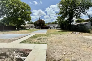 7629 Military Pkwy, Dallas, TX 75227 - Photo 20