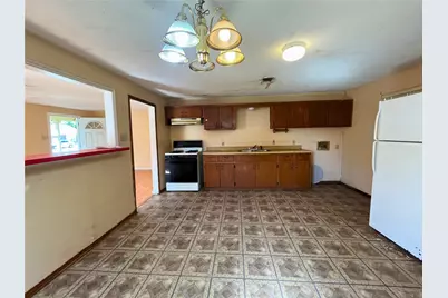 916 Poindexter Avenue, Cleburne, TX 76033 - Photo 6