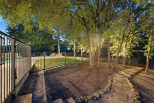 2104 Beachview Dr, Flower Mound, TX 75022 - Photo 32