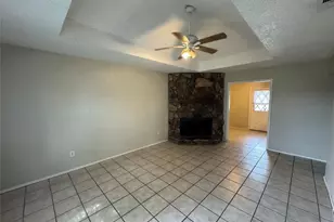 2721 Hurstview Dr, Hurst, TX 76054 - Photo 2