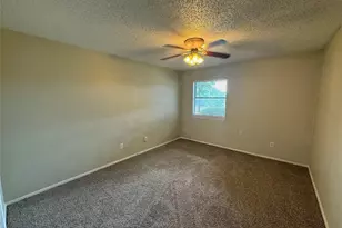 2721 Hurstview Dr, Hurst, TX 76054 - Photo 12