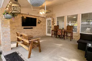 754 Cedarwood Dr, Cedar Hill, TX 75104 - Photo 30