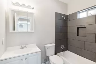 915 Cameron Ave, Dallas, TX 75223 - Photo 14