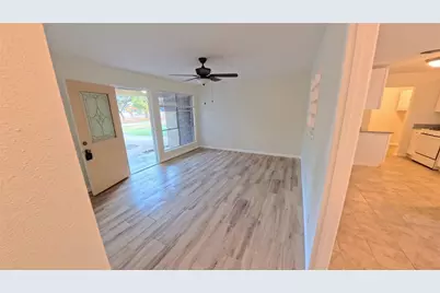 617 E Tyler Street, Richardson, TX 75081 - Photo 2