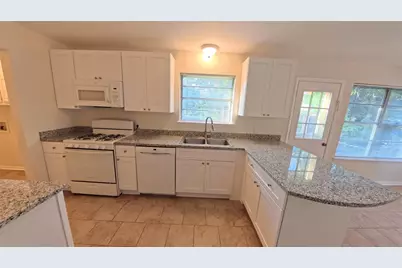 617 E Tyler Street, Richardson, TX 75081 - Photo 6