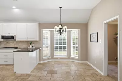 8417 Castle Creek Road, North Richland Hills, TX 76182 - Photo 10