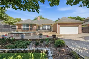 8417 Castle Creek Rd, North Richland Hills, TX 76182 - Photo 36