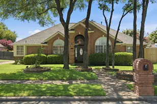 8417 Castle Creek Rd, North Richland Hills, TX 76182 - Photo 1