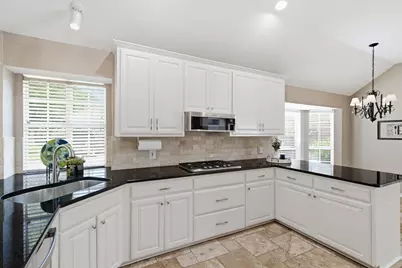 8417 Castle Creek Road, North Richland Hills, TX 76182 - Photo 18