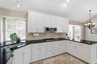 8417 Castle Creek Rd, North Richland Hills, TX 76182 - Photo 18