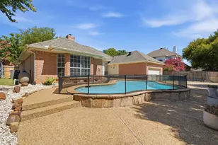 8417 Castle Creek Rd, North Richland Hills, TX 76182 - Photo 34