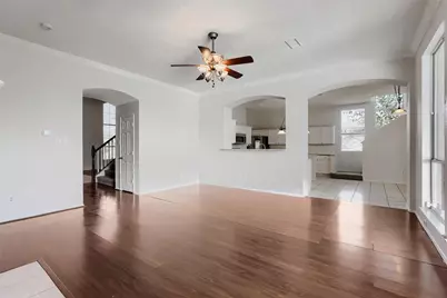 1013 Hampstead Drive, Mesquite, TX 75181 - Photo 6