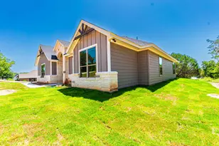 1017 Mojave Trail, Granbury, TX 76048 - Photo 2