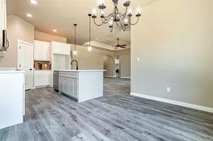 1017 Mojave Trail, Granbury, TX 76048 - Photo 10