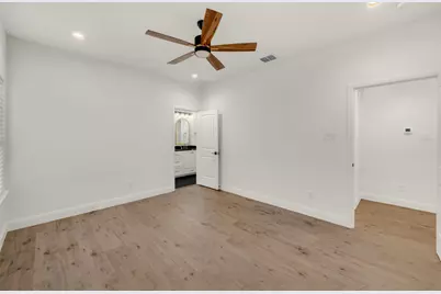 833 N Bailey Avenue, Fort Worth, TX 76107 - Photo 14
