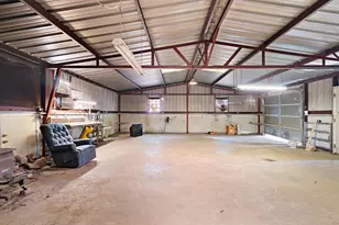 202 4th St NW, Paris, TX 75460 - Photo 4