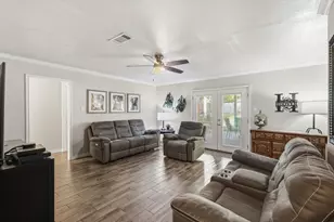6971 Cox Ln, North Richland Hills, TX 76182 - Photo 4