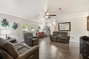 6971 Cox Ln, North Richland Hills, TX 76182 - Photo 6