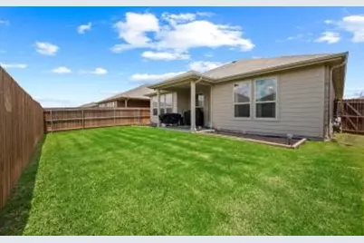 1136 Gillespie Drive, Fort Worth, TX 76247 - Photo 16