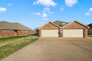 514 Harris St, Gunter, TX 75058 - Photo 4