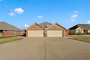 514 Harris St, Gunter, TX 75058 - Photo 2