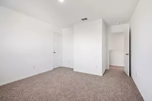 8721 Antelope Flat Ln, Fort Worth, TX 76131 - Photo 6