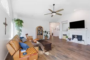 5901 Glenwood Dr, Denton, TX 76208 - Photo 8