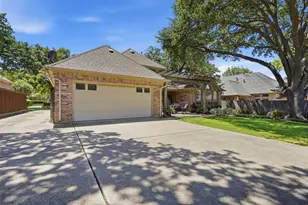 6009 Wallace Meadows Ct, Arlington, TX 76001 - Photo 30