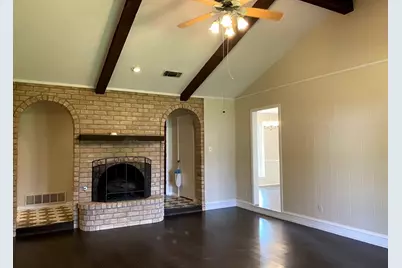3417 Glenmont Drive, Fort Worth, TX 76133 - Photo 4