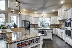 10404 Bartlett Dr, Frisco, TX 75035 - Photo 14