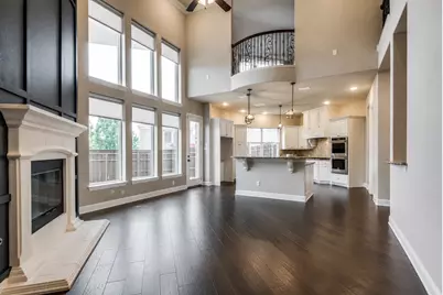 10404 Bartlett Drive, Frisco, TX 75035 - Photo 12