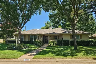 1914 Surrey Cir, Grand Prairie, TX 75050 - Photo 1