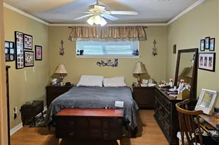 1914 Surrey Cir, Grand Prairie, TX 75050 - Photo 8